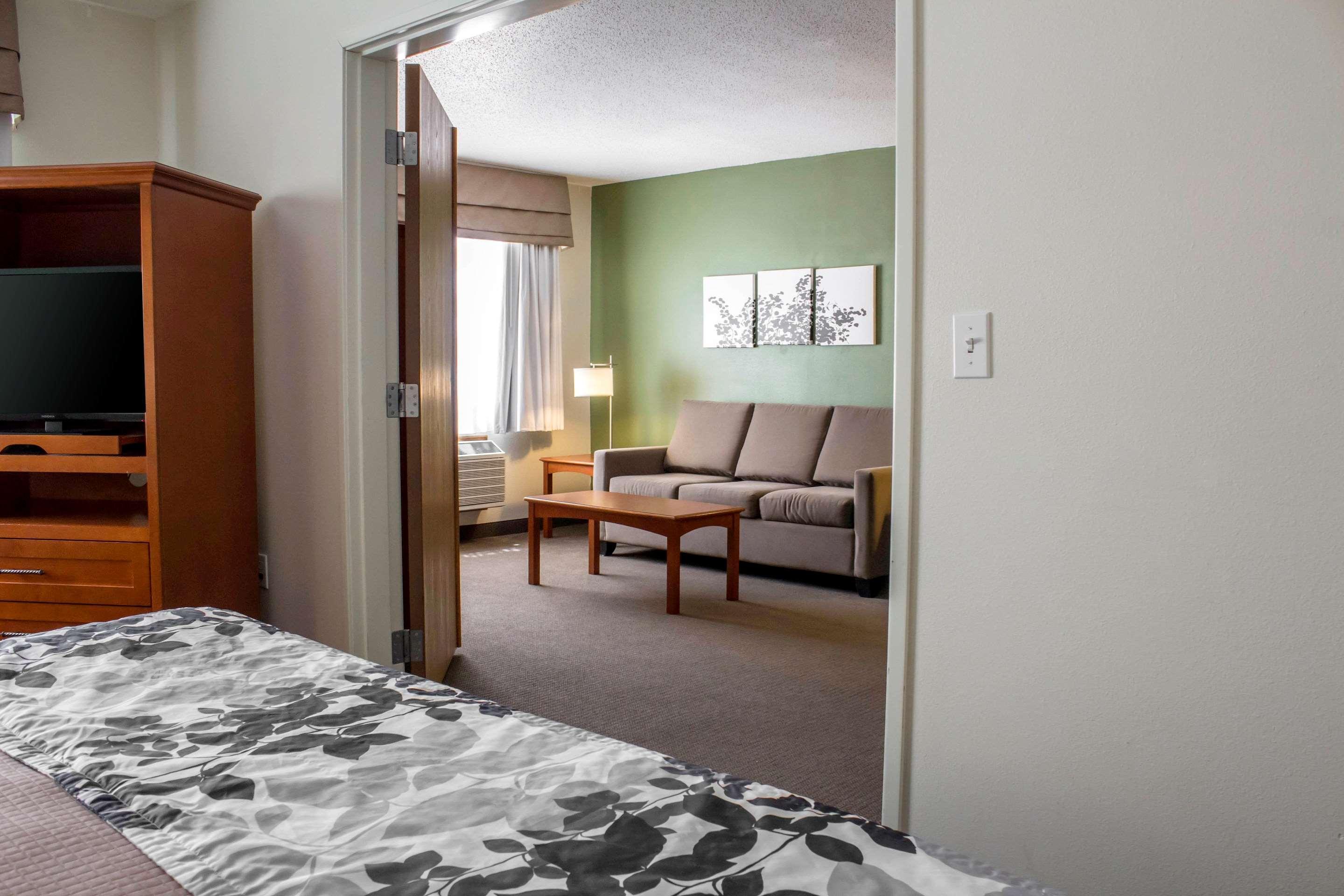 Sleep Inn&Suites Charles City Buitenkant foto